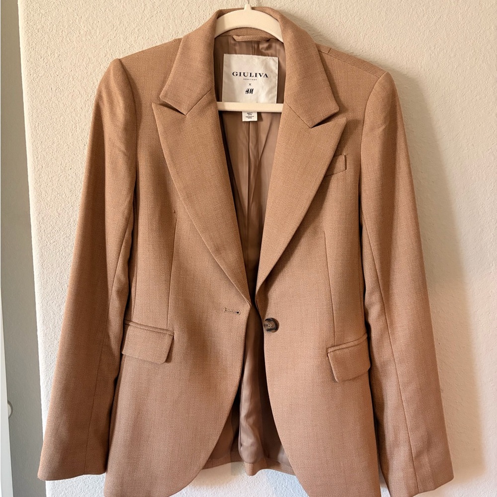 H&M Classic Tan Blazer